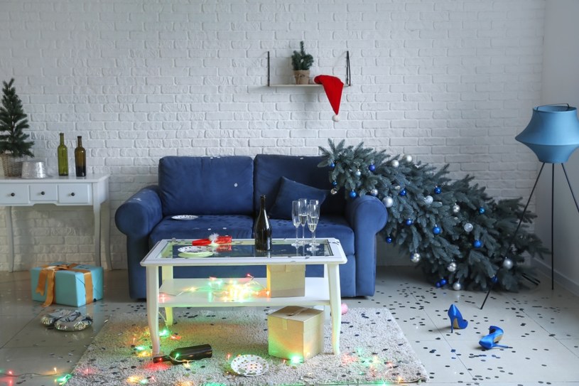 Uporządkowanie domu po świętach może zabierać trochę czasu /123RF/PICSEL