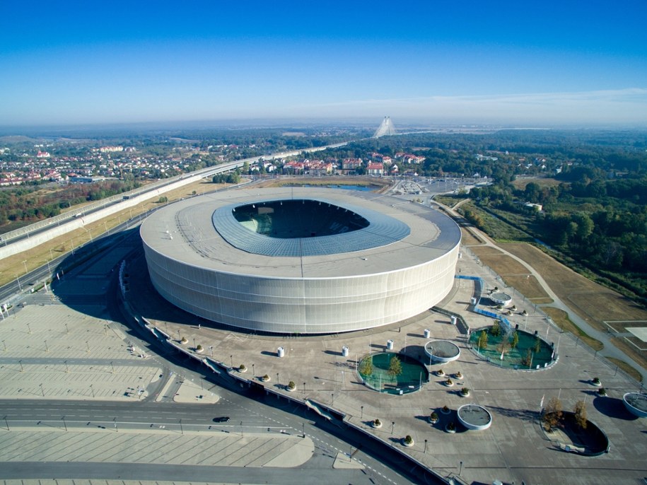 Para uprawiała seks na murawie stadionu we Wrocławiu