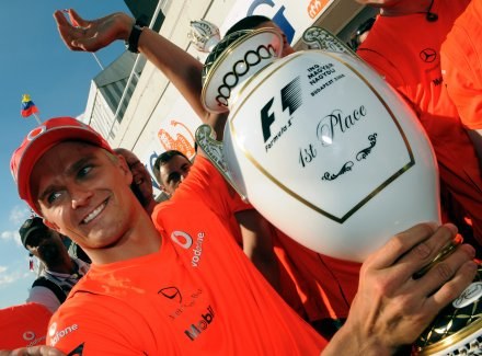 Uradowany zwycięzca GP Węgier /AFP