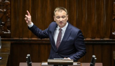 Uratowali Sławomira Nitrasa. W PiS teorie spiskowe, Iwona Arent oburzona