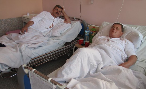 Uratowano starostę zgorzeleckiego, mężczyzna trafił do szpitala