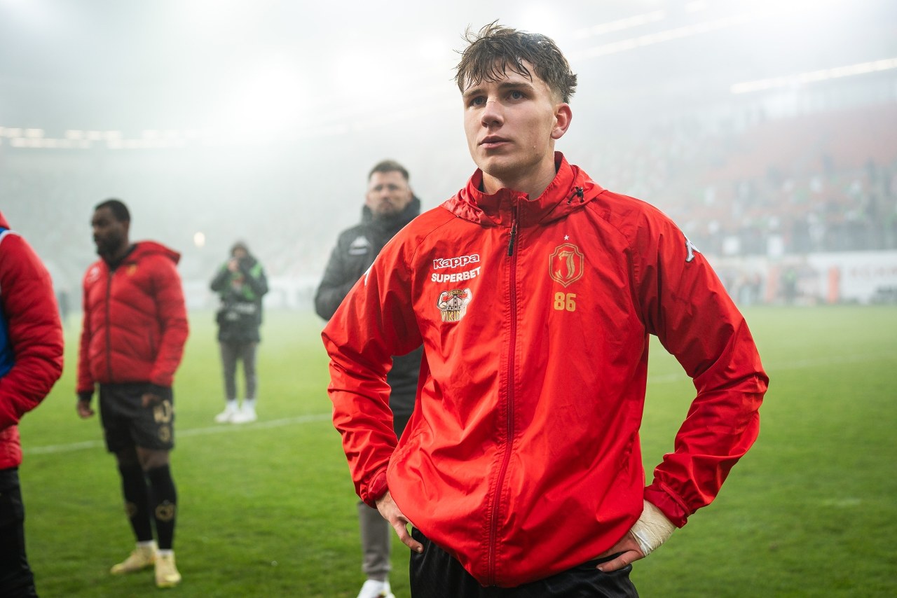 Urban podjął decyzję. Znamy listę piłkarzy powołanych na baraże