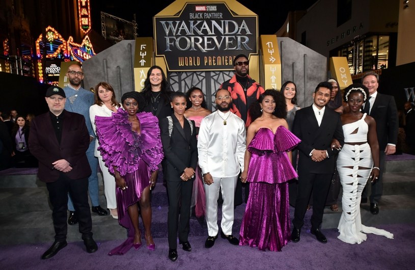 Uroczysta premiera filmu "Czarna Pantera: Wakanda w moim sercu" /Alberto E. Rodriguez/Getty AFP/East News/KENZO TRIBOUILLARD/AFP/East News /East News