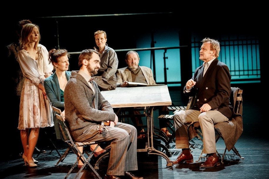 Uroczysta premiera "Trzech sióstr" odbędzie się 27 lutego na scenie Teatru Narodowego w Warszawie. /Krzysztof Bieliński /Materiały prasowe