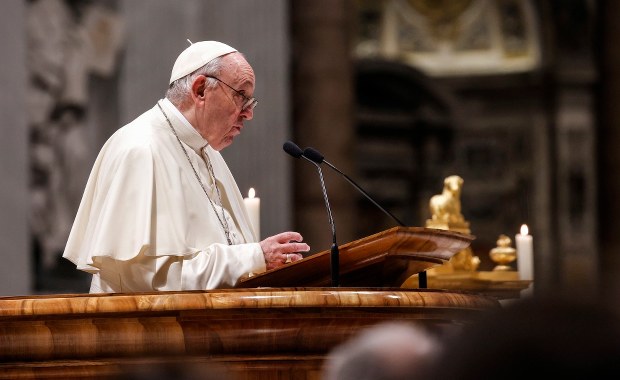 Uroczyste nieszpory w Watykanie. Papież zaskoczył zgromadzonych