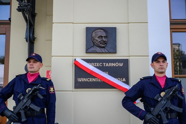 Uroczystość nadania tarnowskiemu dworcowi kolejowemu imienia Wincentego Witosa /Paweł Topolski /PAP