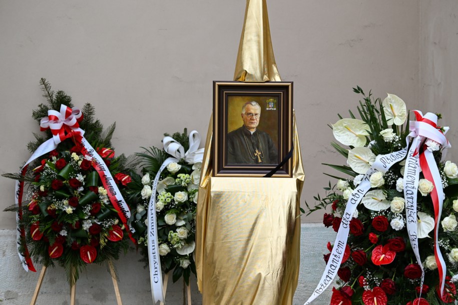 Uroczystości pogrzebowe abp. Józefa Michalika /Darek Delmanowicz /PAP