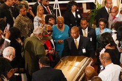 Uroczystości pogrzebowe BB Kinga. Króla bluesa pożegnała rodzina i przyjaciele