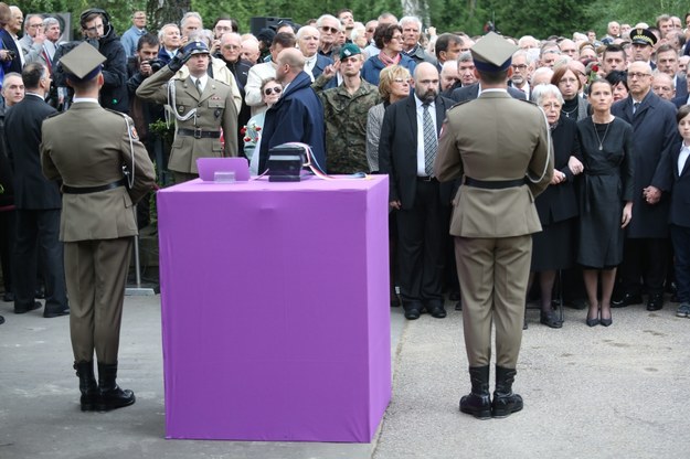 Uroczystości pogrzebowe generała Wojciecha Jaruzelskiego na wojskowych Powązkach /Leszek Szymański /PAP