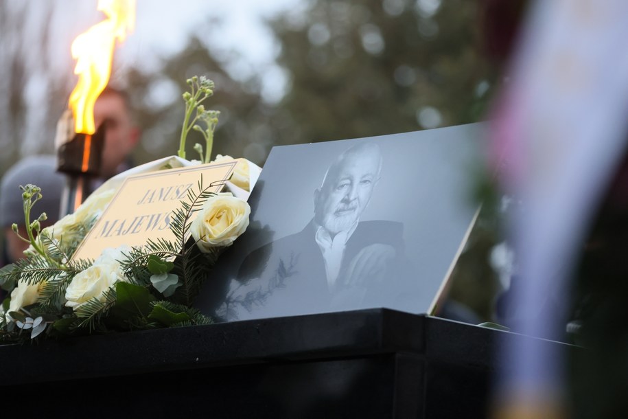 Uroczystości pogrzebowe Janusza Majewskiego /Leszek Szymański /PAP