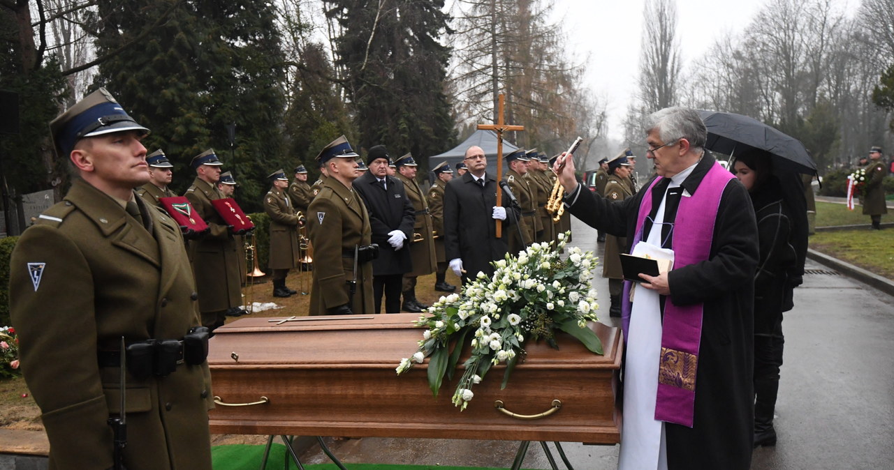 Uroczystości pogrzebowe Tadeusza Chmielewskiego na Powązkach Wojskowych w Warszawie /Bartłomiej Zborowski /PAP