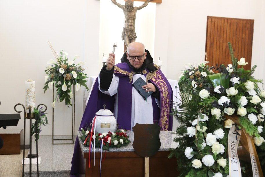 Uroczystości pogrzebowe tłumaczki i aktorki Krystyny Stypułkowskiej-Smith i jej matki Heleny Stypułkowskiej /Roman Zawistowski /PAP