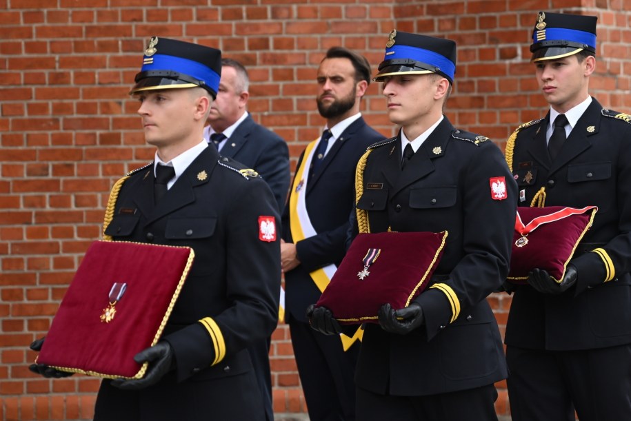 Uroczystości pogrzebowe /Adam Warżawa /PAP