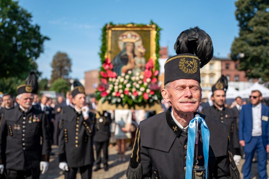 Uroczystości religijne w Piekarach Śląskich /Hanna Bardo /PAP