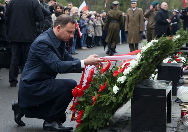 Uroczystości rocznicy katastrofy smoleńskiej w Warszawie /Tomasz Gzell /PAP