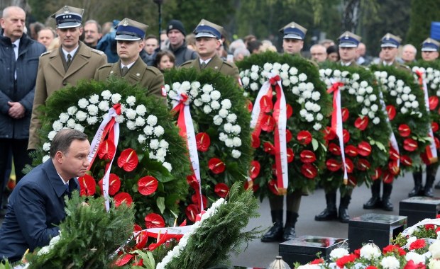 Uroczystości smoleńskie: Prezydent w Warszawie i Krakowie. Polska delegacja w Smoleńsku [RELACJA]