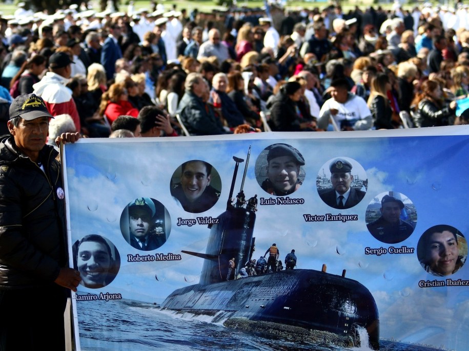 Uroczystości upamiętniające zaginięcie okrętu /Eduardo Lopez /PAP/EPA