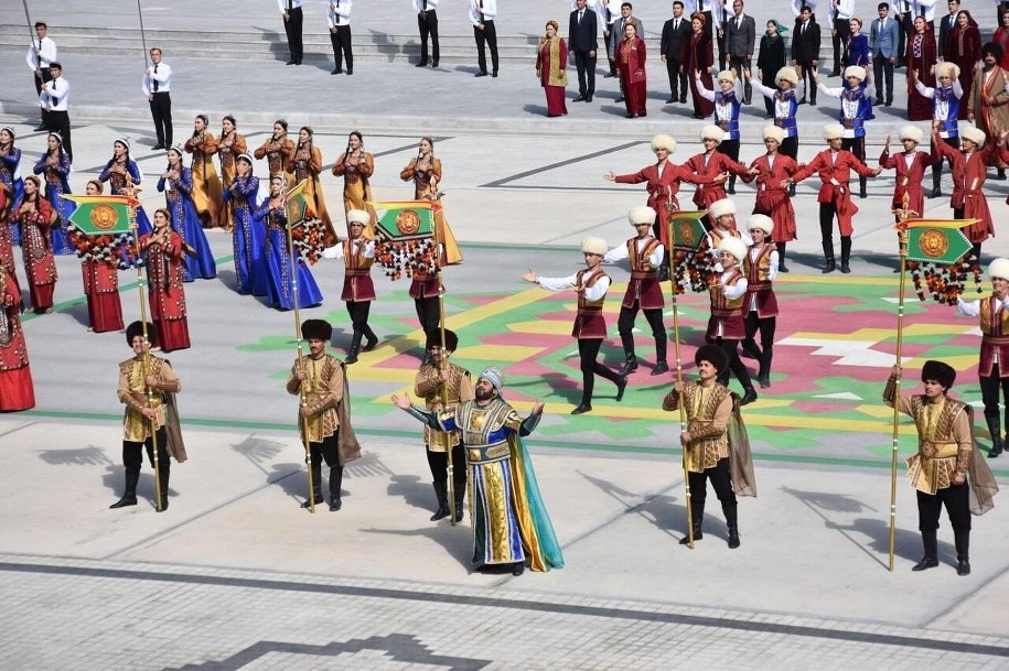 Uroczystości z okazji Dnia Niepodległości w Aszchabadzie, stolicy Turkmenistanu. /	AA/ABACA /PAP/EPA