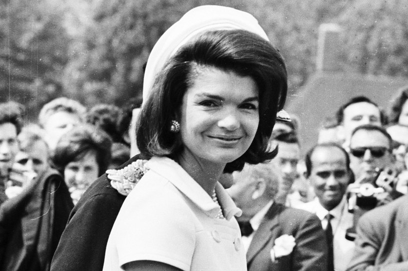 Uroda, błyskotliwa inteligencja, takt i elegancja sprawiły, że Jacqueline Kennedy jest niedościgłym do dziś wzorcem Pierwszej Damy. /Getty Images