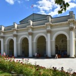 Urokliwe miasteczko położone w "polskiej Toskanii". Najbardziej słoneczne uzdrowisko