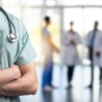 Urolog z ważnym apelem do mężczyzn. "Regularne badania mogą uratować życie"