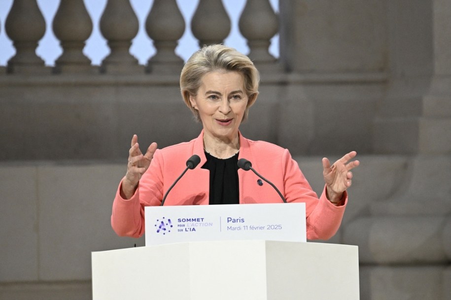 Ursula von der Leyen na szczycie AI w Paryżu /ABACA/Abaca/East News /East News