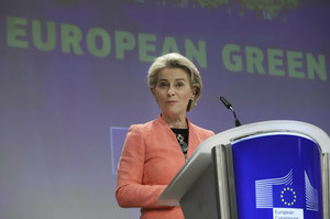 Ursula von der Leyen: Osiągnęliśmy nasz cel w strategii szczepień