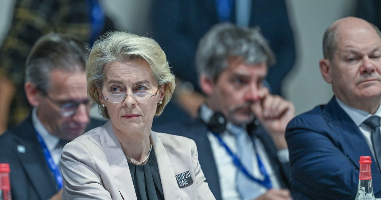 Ursula von der Leyen przestrzegła przed szczytem UE-Chiny, że Unia ma narzędzia do ochrony swojego rynku /AFP