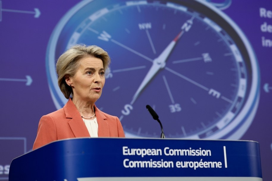 Ursula von der Leyen /Shutterstock