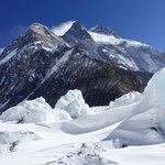 Urubko walczy o zdobycie K2. Majer: Nie mamy łączności radiowej z Denisem