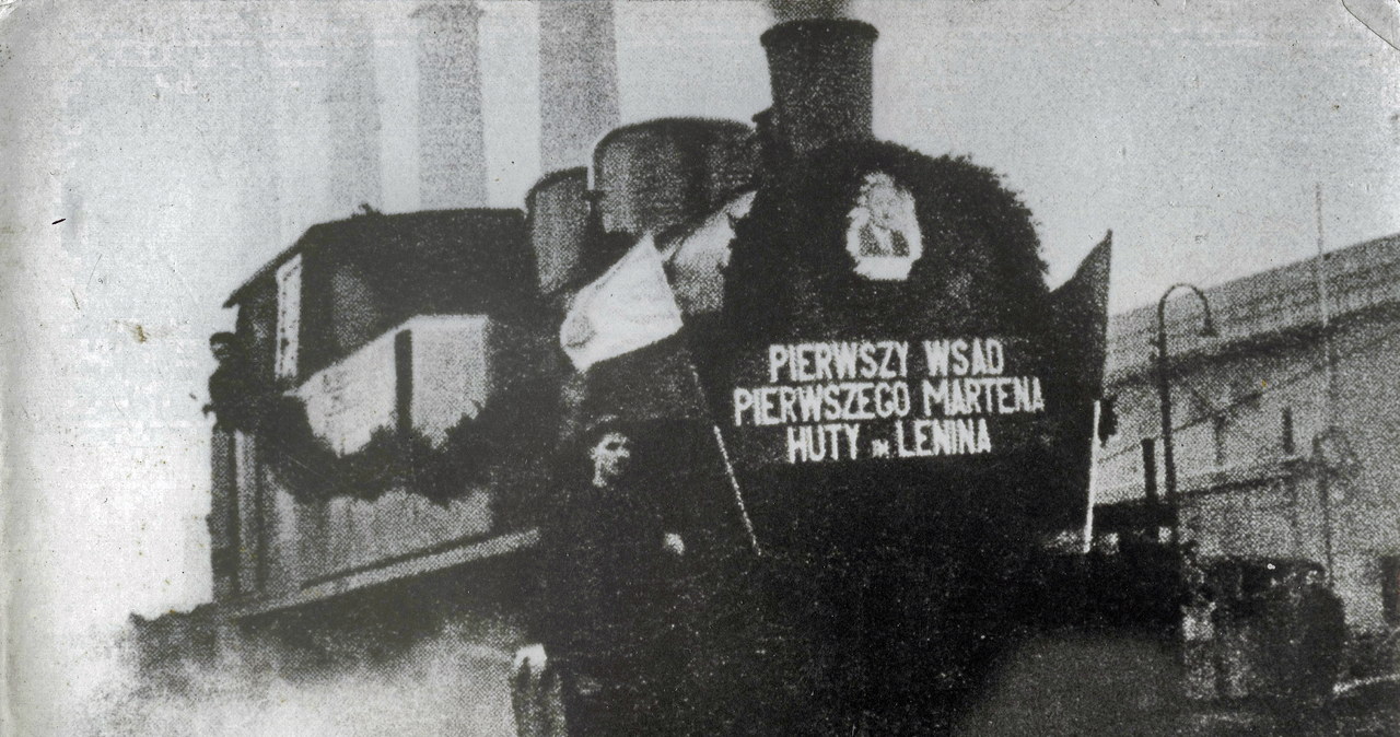 Uruchomienie pierwszego wielkiego pieca w Hucie im. Lenina, Nowa Huta, 22.07.1954 /FoKa /Agencja FORUM