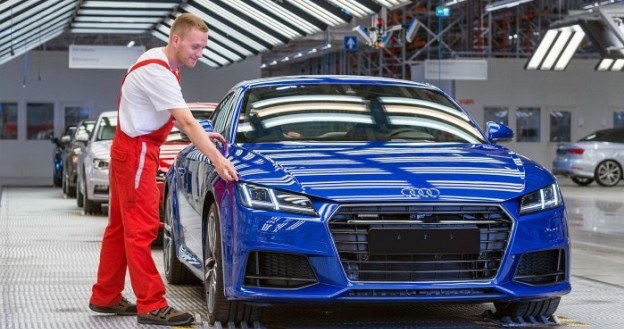 Uruchomienie produkcji nowego Audi TT na Węgrzech. /Audi