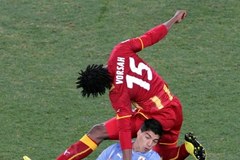 Urugwaj pokonał Ghanę, w półfinale zagra z Holandią