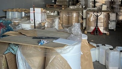 Urządzenia do produkcji papierosów przejęte przez służby 