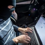 Urządzeniem za 800 zł hakują nowe auta. Niebezpieczny trend 