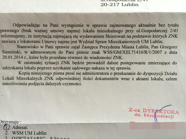 Urzędnicy domagają się, by pani Lucyna opuściła zajmowane mieszkanie /Krzysztof Kot /RMF FM