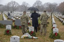 USA: 1,2 mln wieńców na grobach żołnierzy