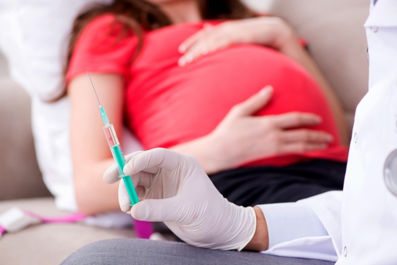 USA będą szczepić kobiety w ciąży przeciwko wirusowi RSV /Elnur /123RF/PICSEL