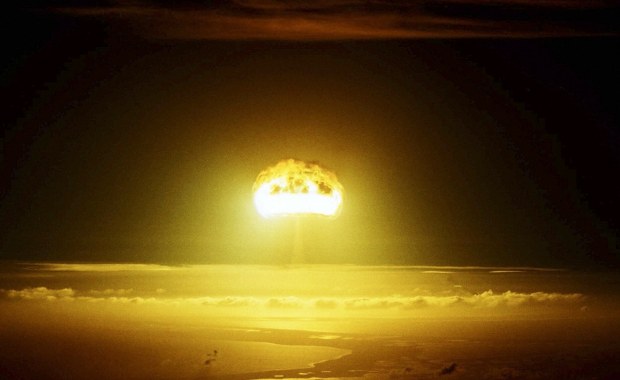 USA będą wzbogacać uran z Francuzami. Na horyzoncie wznowienie testów nuklearnych