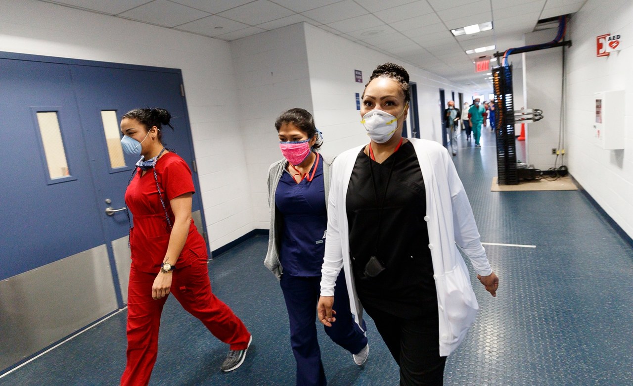 USA: Już ponad pół miliona zakażeń koronawirusem. Blisko 2 tysiące ofiar śmiertelnych w ciągu 24 godzin