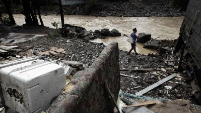 USA: Nadciąga huragan Nate, zamknięto porty nad Zatoką Meksykańską