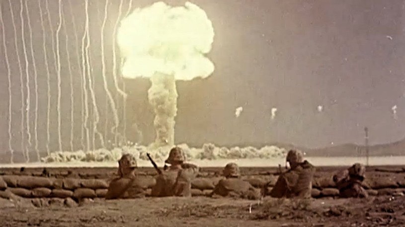 USA odtajniły kolejne setki przerażających filmów ze swoich testów jądrowych /Geekweek