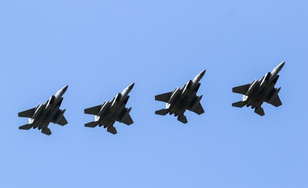 USA ograniczają sprzęt wojskowy dla NATO. Europa musi bronić się sama