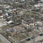 USA po tornadach: Miasto zmiecione z powierzchni ziemi. Ludzie uwięzieni pod gruzami