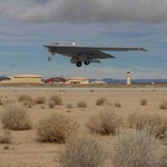 USA publikują pierwsze oficjalne zdjęcia bombowca B-21 w locie