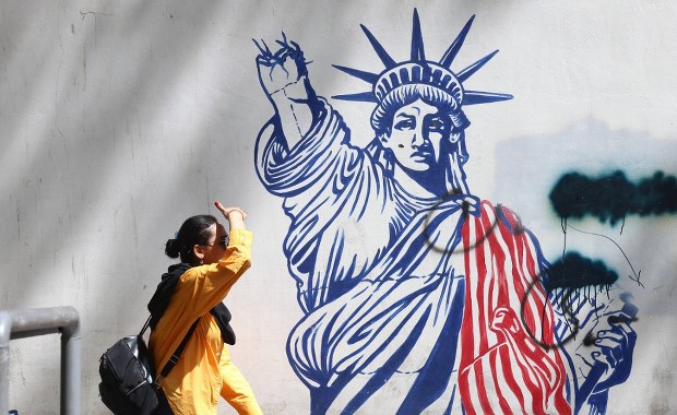 USA ściągają część personelu z Bliskiego Wschodu. Co na to Trump?