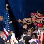 USA skręcają w prawo. Od 35 lat demokraci nie mieli tak niskiego poparcia