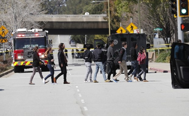 USA: Strzelanina w siedzibie YouTube'a. Są ranni, nie żyje napastniczka
