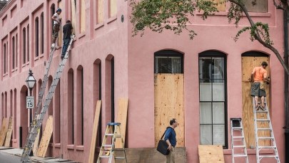 USA szykują się na nadejście Matthew. Ludzie robią zapasy, gubernator apeluje: "Wyjeżdżajcie!"