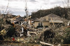 USA: Zimowe tornado w Alabamie. Jedna ofiara śmiertelna, 30 osób rannych